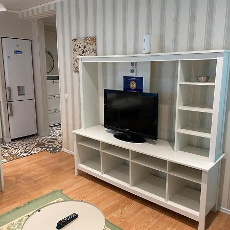 Igi White Flat With Free Private Parking Apartman Kolozsvár Kültér fotó